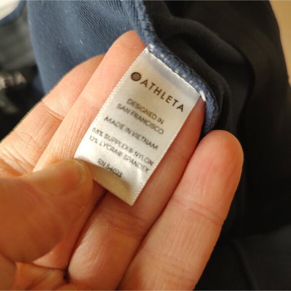 Athleta Greenwich Flare Split Hem Leggings Small Navy - Picture 13 of 14